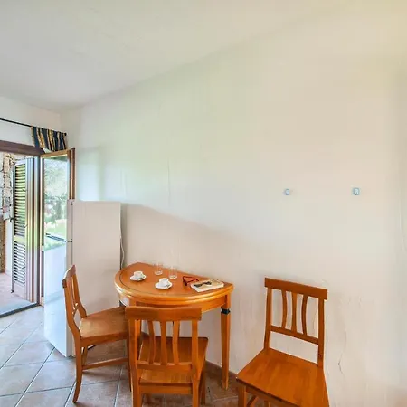 Bilo 4 Giardino 2 B Appartamento Golfo Aranci